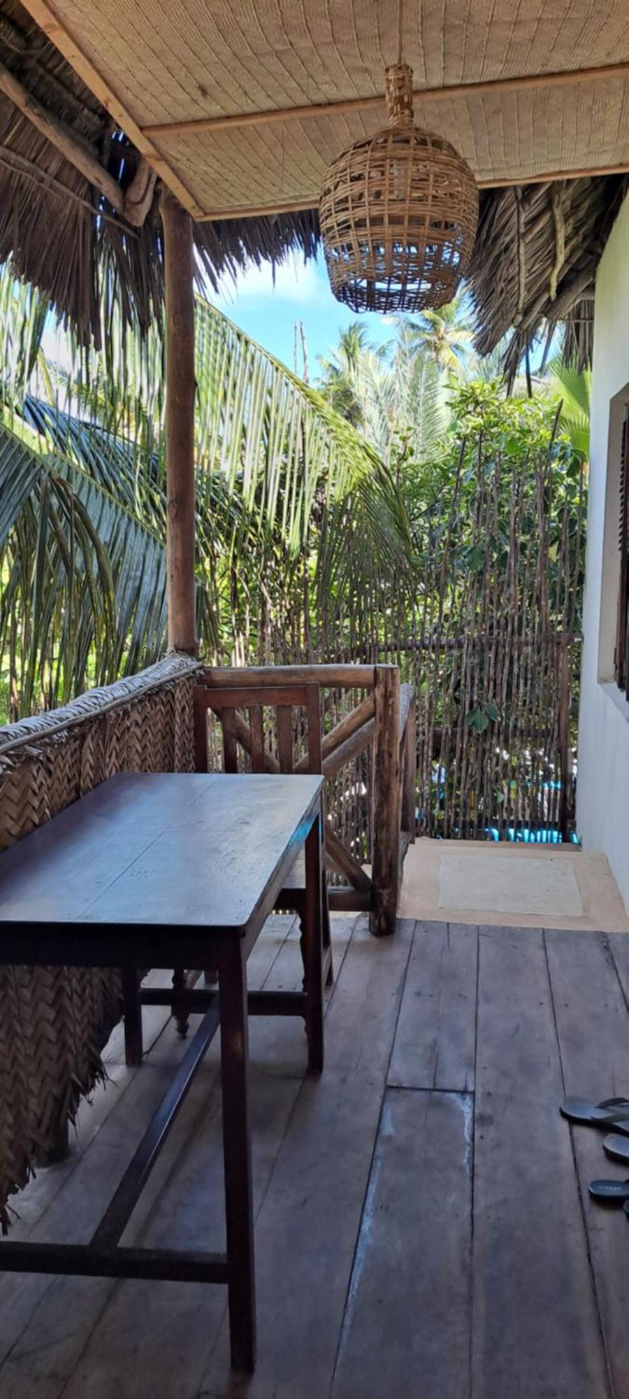 Meliks Hotel จัมเบียนี ภายนอก รูปภาพ